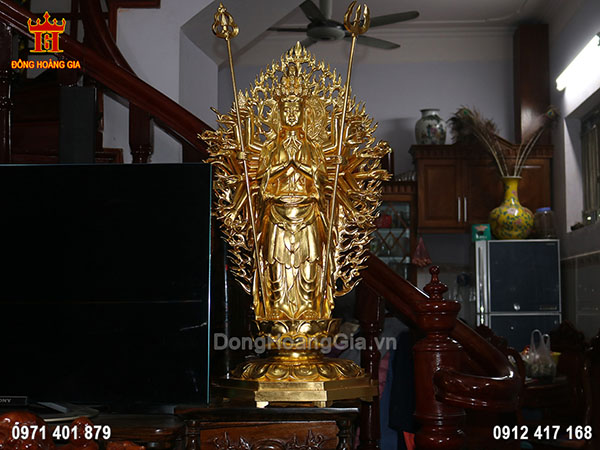 Pho Tượng Phật Quan Thế Âm nghìn mắt nghìn tay dáng đứng bằng đồng dát vàng