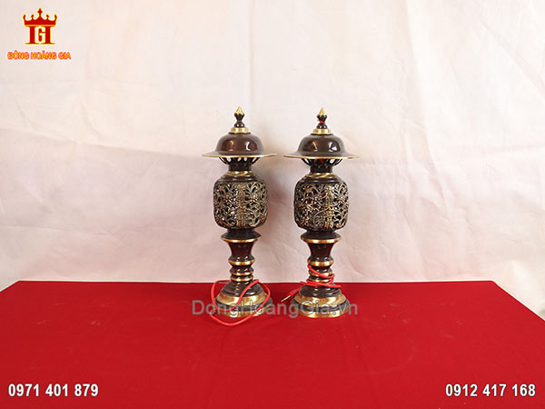 Đôi đèn thờ bằng đồng hun highlight 36cm