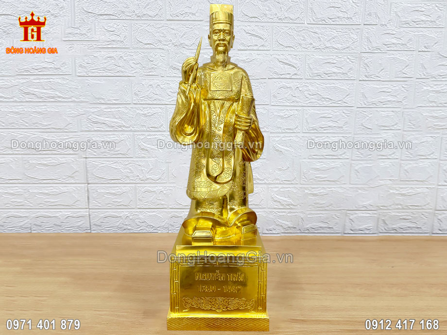 Đúc Tượng Nguyễn Trãi Bằng Đồng Dát Vàng 24K Theo Yêu Cầu