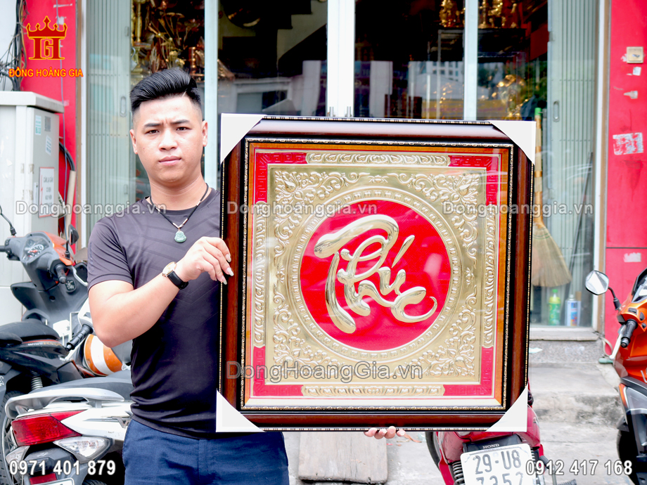 Tranh Chữ Phúc Bằng Đồng Khổ Vuông Kiểu Dáng Thư Pháp