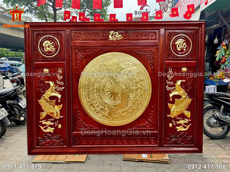 Tranh Trống Đồng Cá Chép Mạ Vàng Khung Gỗ Hương Cao Cấp