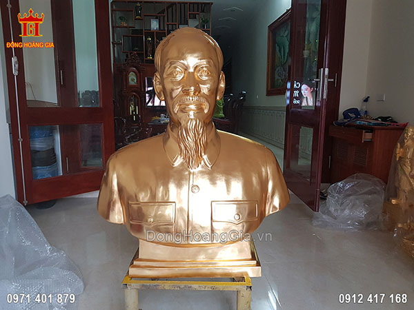 Tượng Đồng Bác Hồ Dát Vàng 9999 1M10