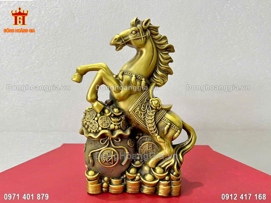 Tượng Ngựa Hí Túi Tiền Bằng Đồng Vàng Năm Bính Ngọ 2026