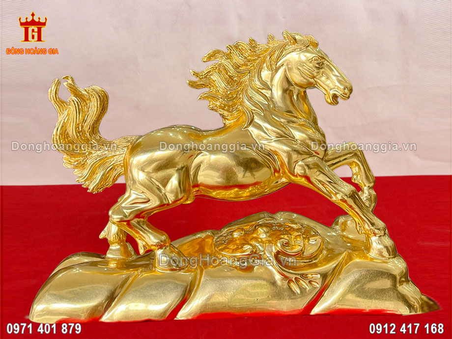Tượng Ngựa Phi Nước Đại Bằng Đồng Mạ Vàng 24K Tuyệt Đẹp